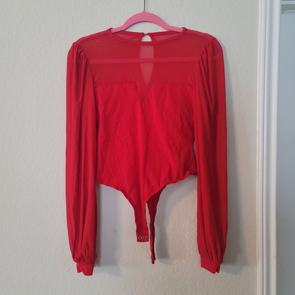 SO size Medium women bodysuit top
